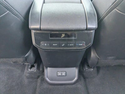 2023 Toyota Highlander XLE FWD (Natl)