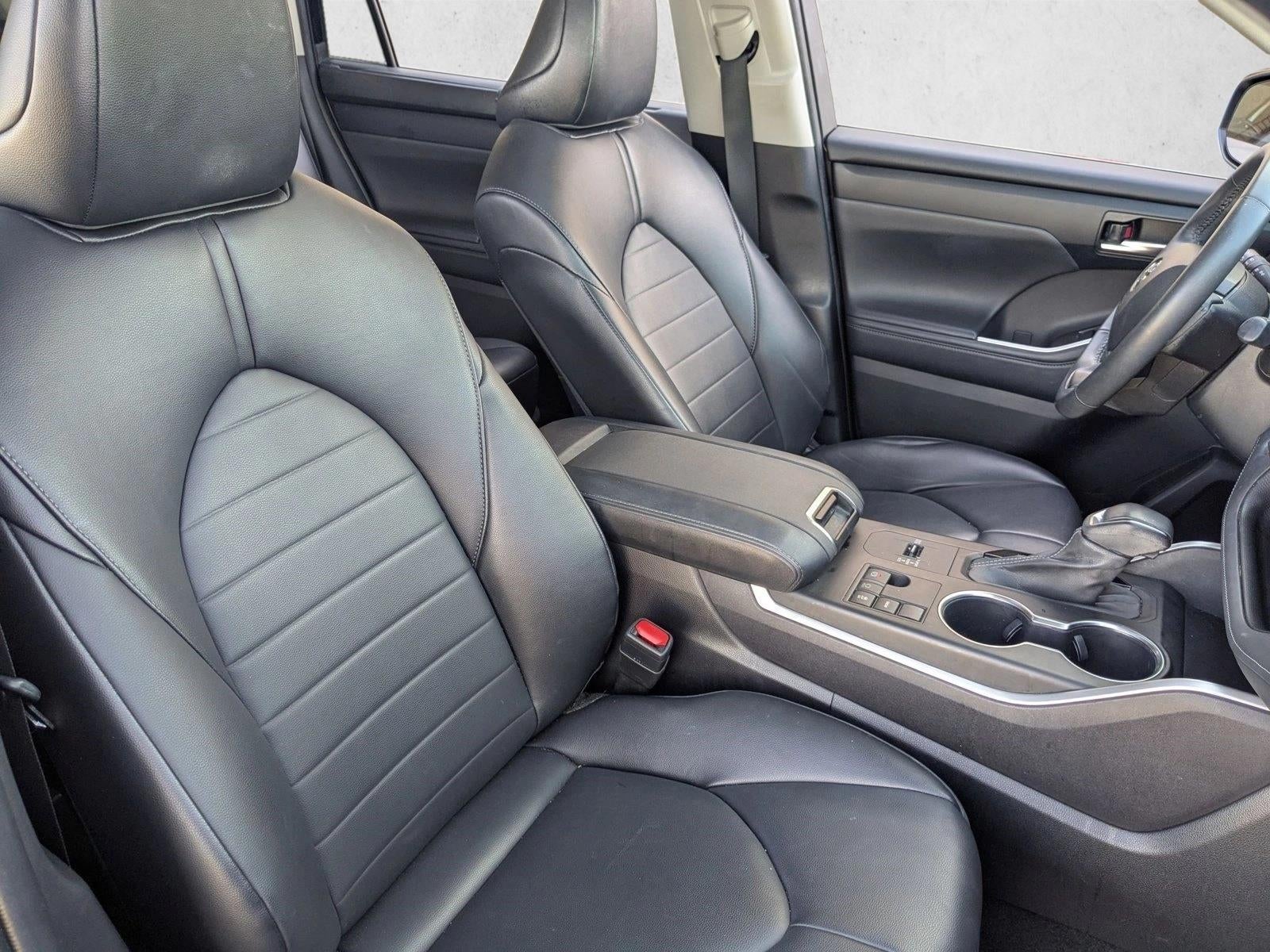 2023 Toyota Highlander XLE FWD (Natl)