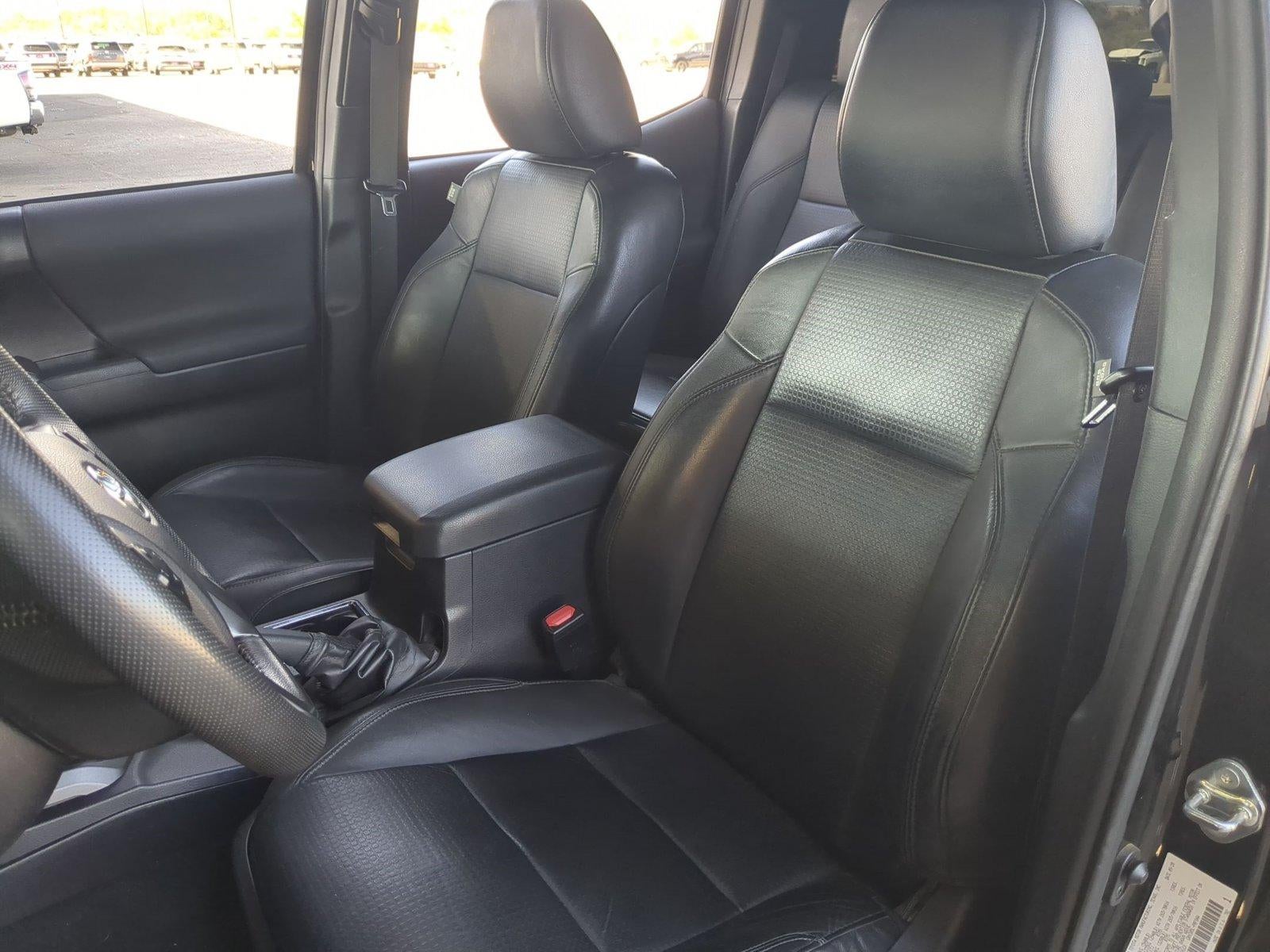 2021 Toyota Tacoma 4WD 4WD TRD Off Road Double Cab 5' Bed V6 MT (Natl)