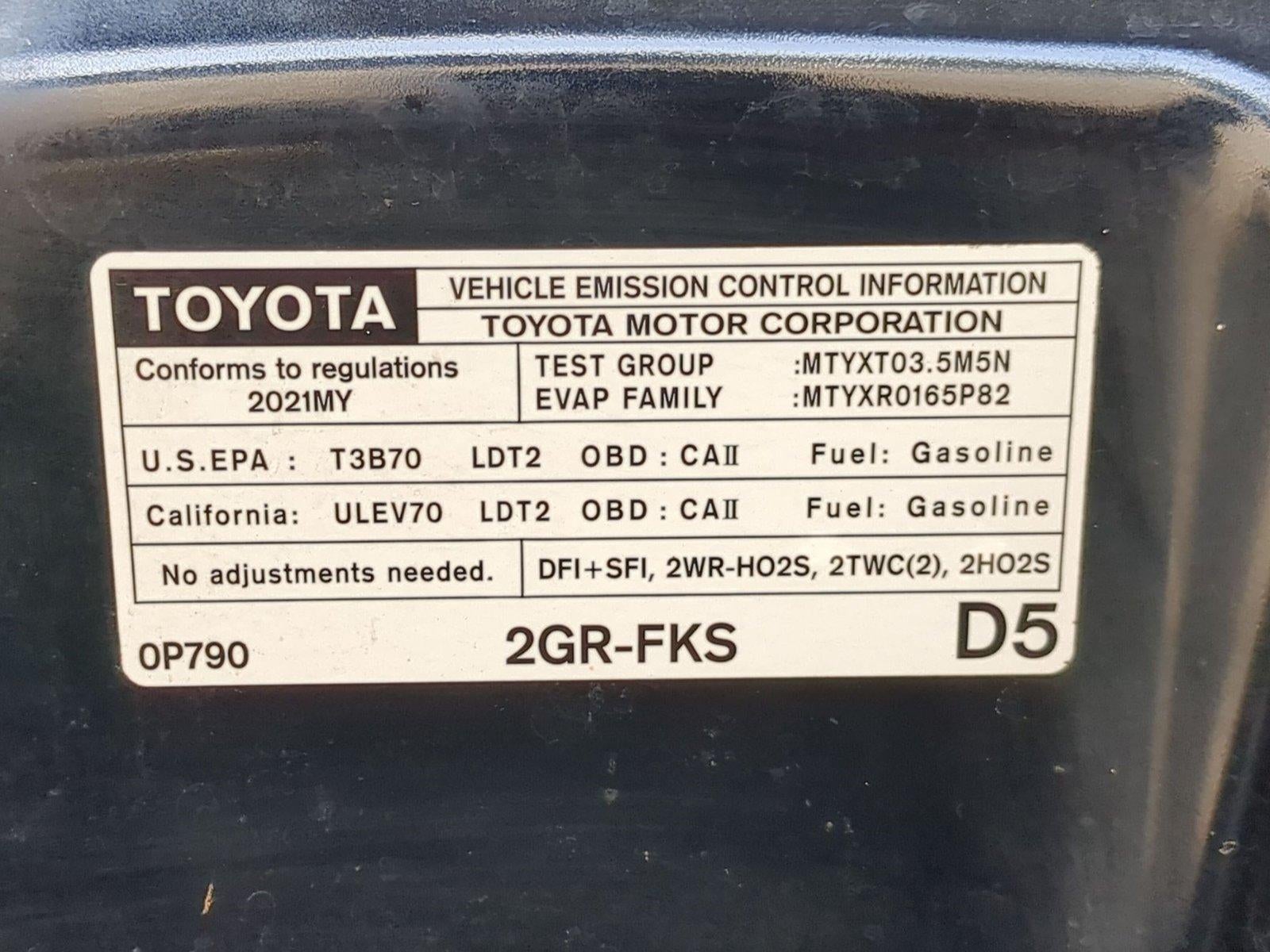 2021 Toyota Tacoma 4WD 4WD TRD Off Road Double Cab 5' Bed V6 MT (Natl)