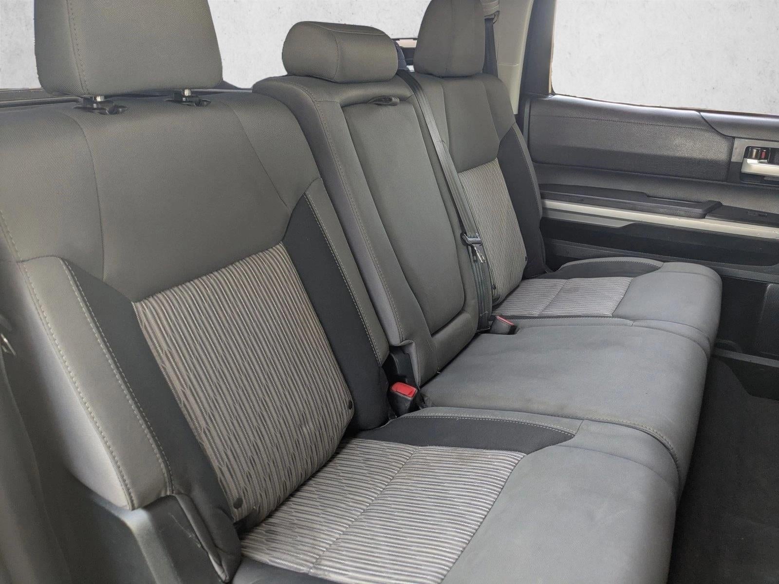 2017 Toyota Tundra 2WD 2WD SR5 CrewMax 5.5' Bed 4.6L (Natl)