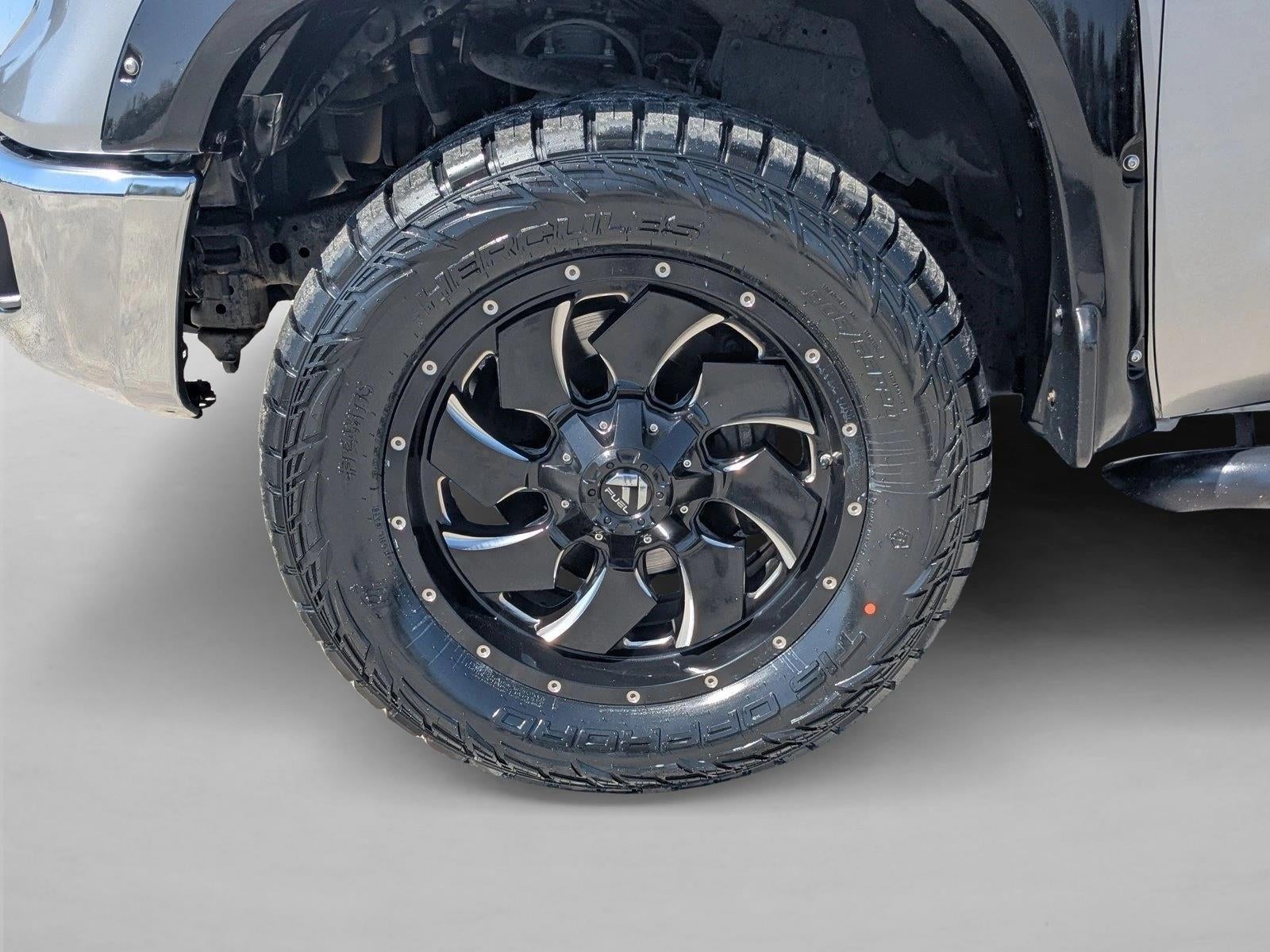 2017 Toyota Tundra 2WD 2WD SR5 CrewMax 5.5' Bed 4.6L (Natl)