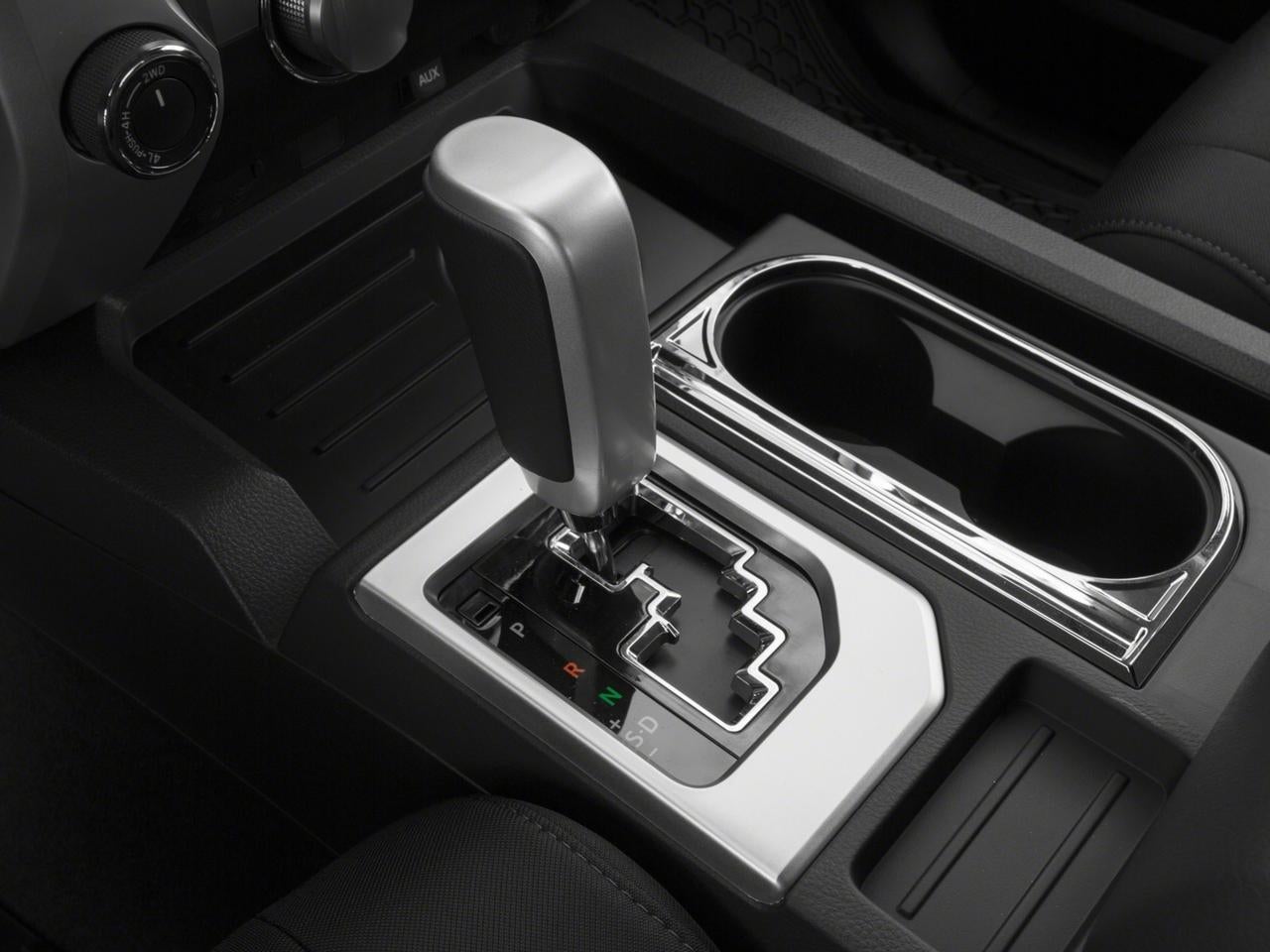 2017 Toyota Tundra 2WD 2WD SR5 CrewMax 5.5' Bed 4.6L (Natl)