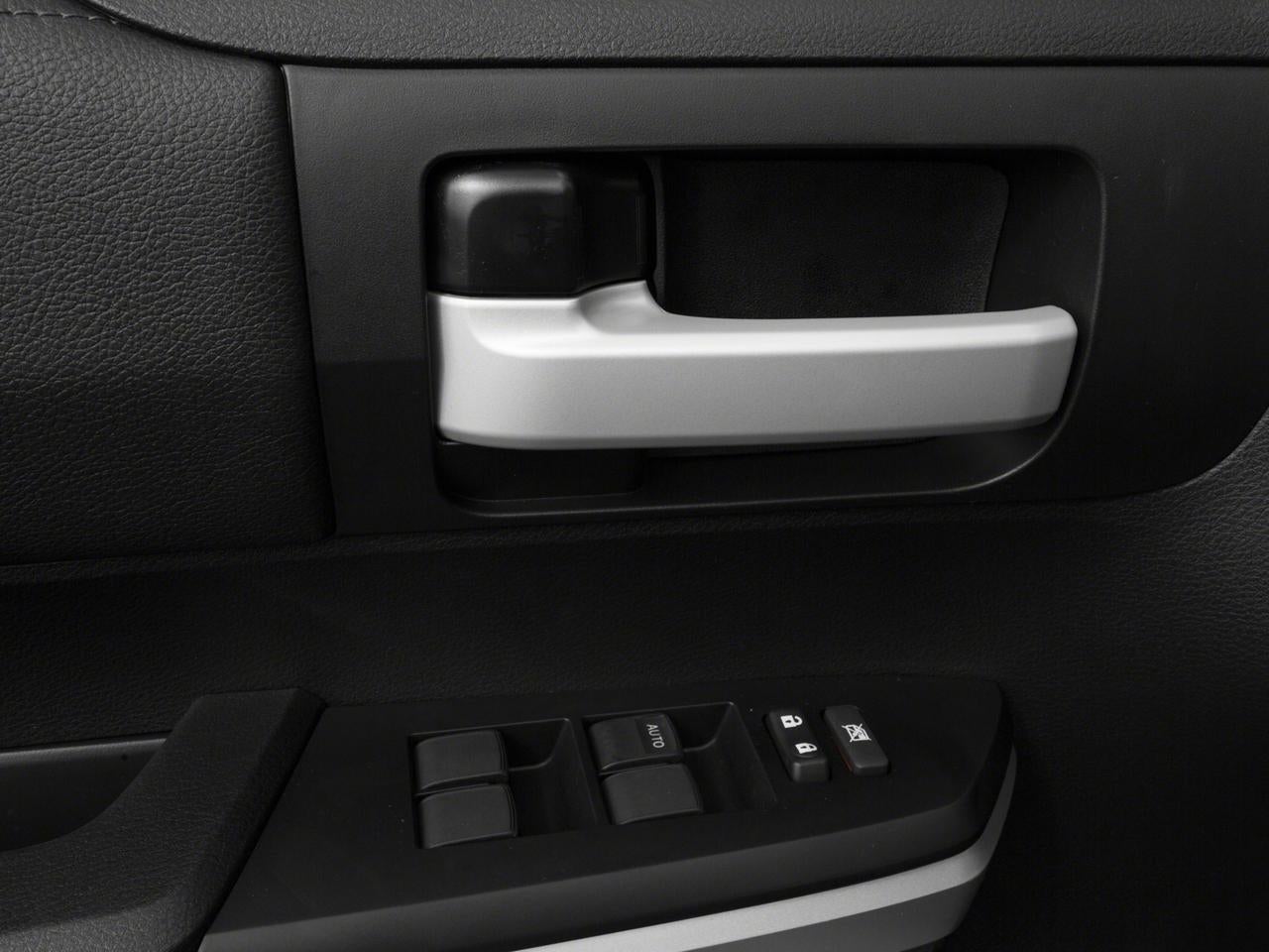 2017 Toyota Tundra 2WD 2WD SR5 CrewMax 5.5' Bed 4.6L (Natl)