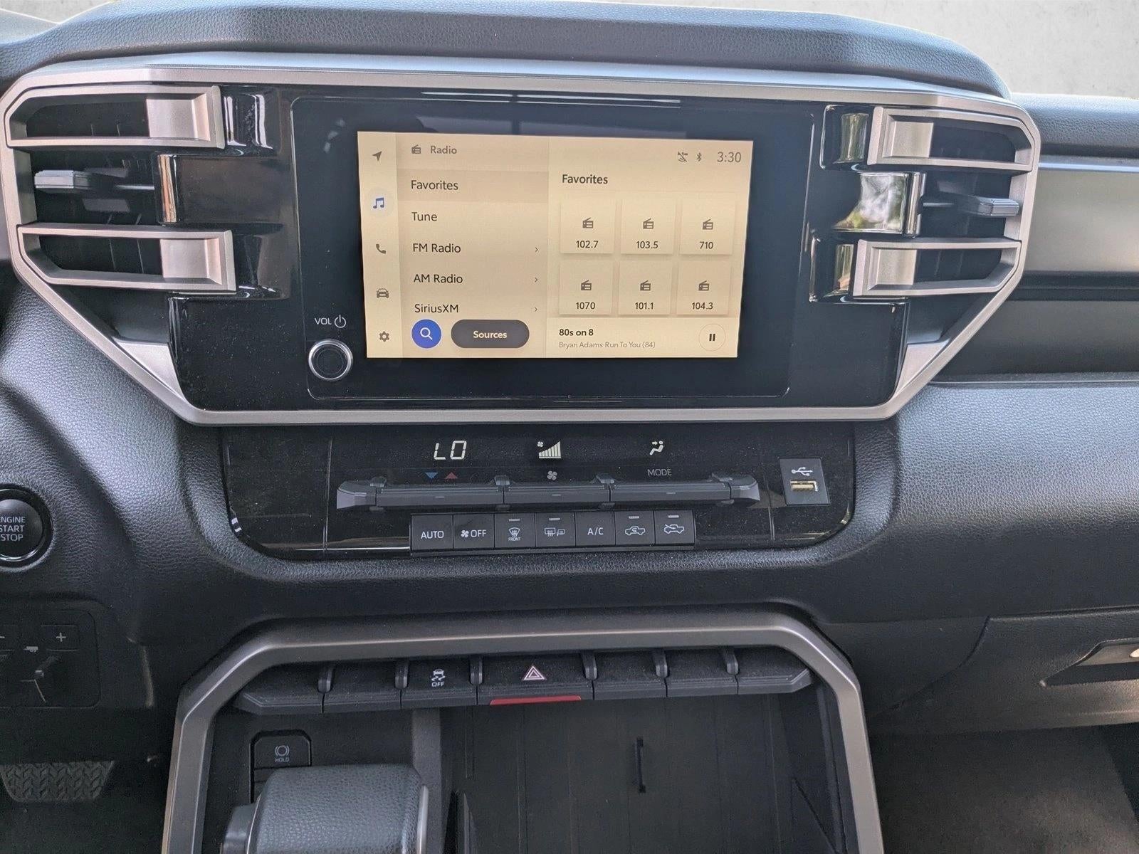 2025 Toyota Tundra 4WD 4WD SR5 CrewMax 5.5' Bed (Natl)