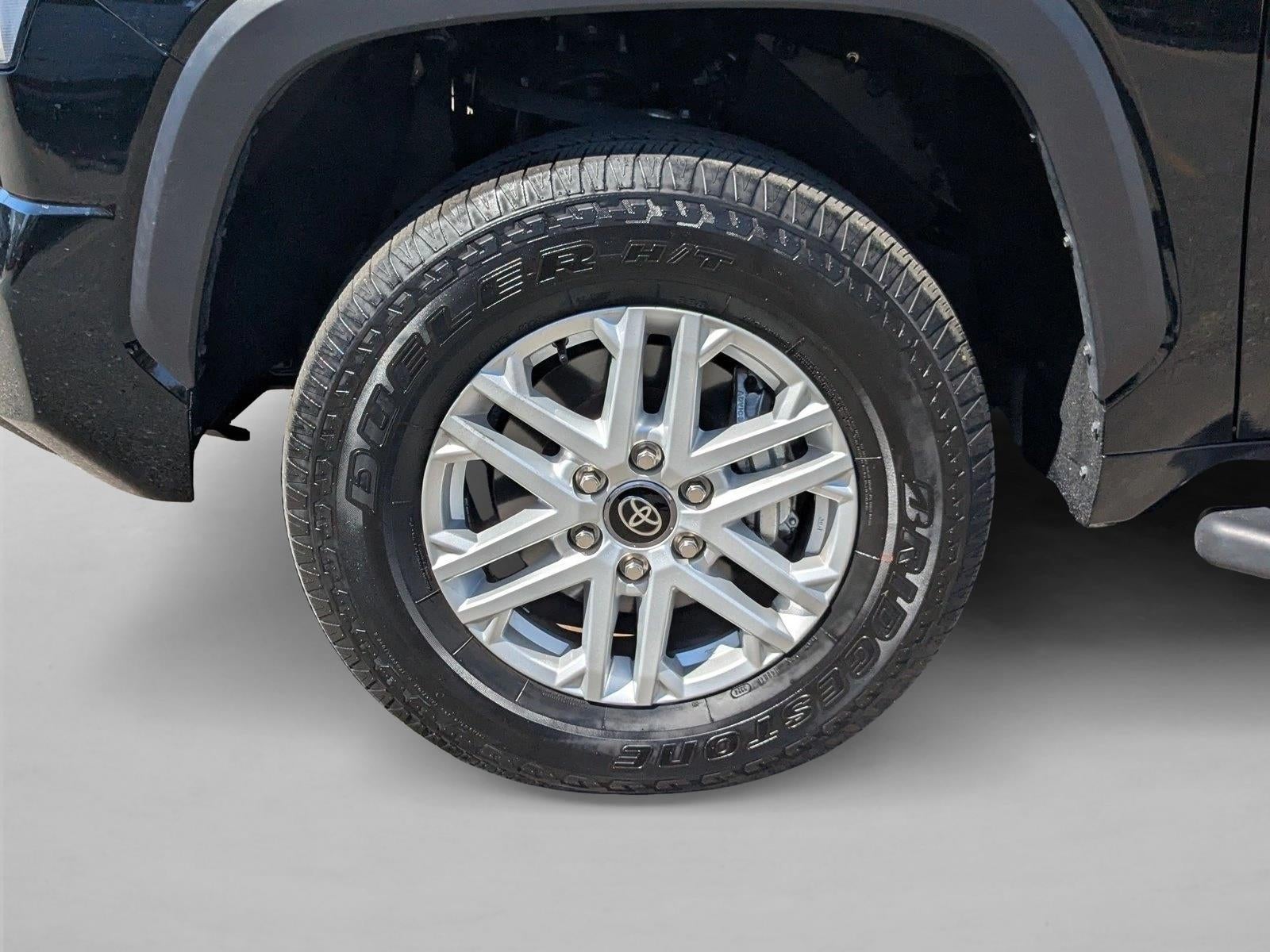 2025 Toyota Tundra 4WD 4WD SR5 CrewMax 5.5' Bed (Natl)