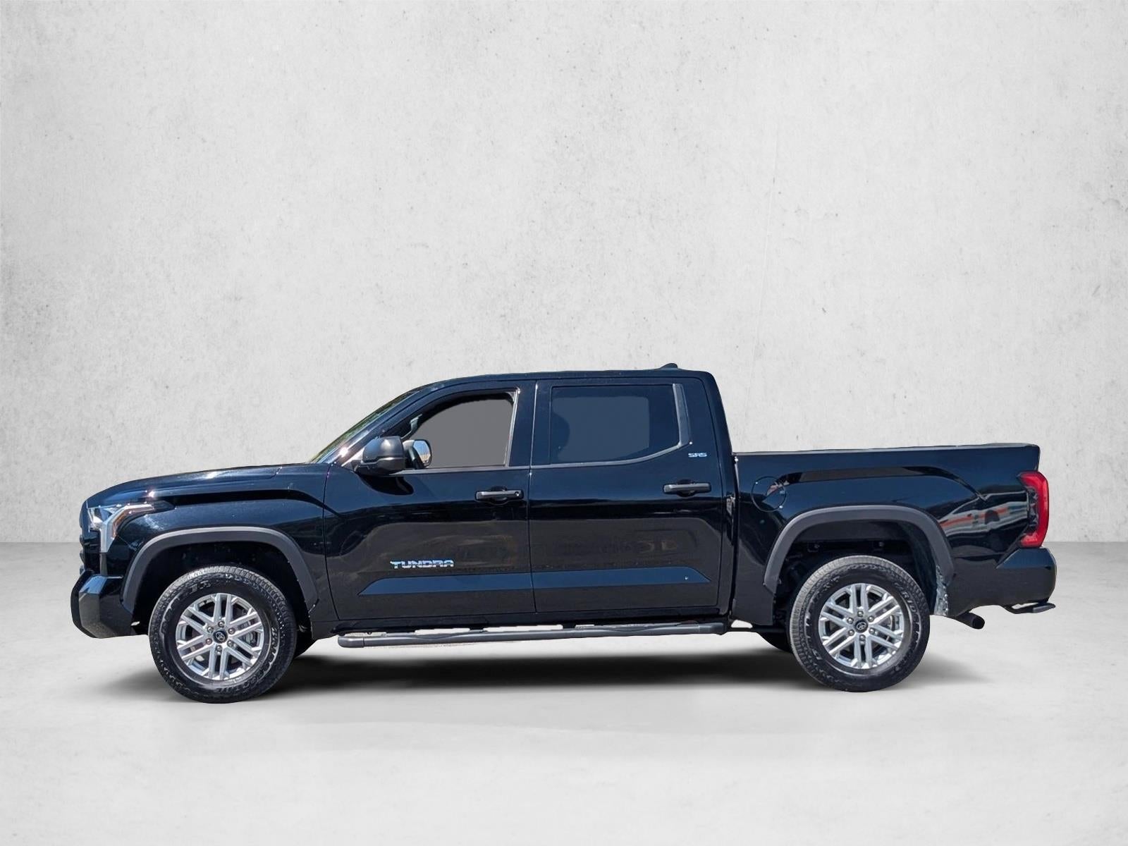 2025 Toyota Tundra 4WD 4WD SR5 CrewMax 5.5' Bed (Natl)