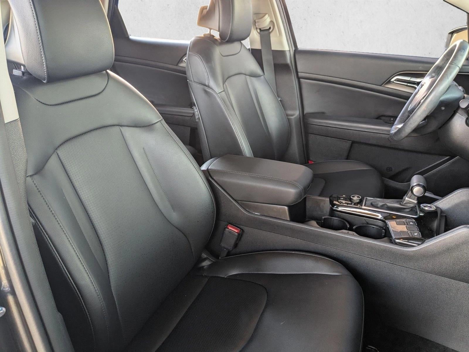 2023 Kia Sportage EX FWD