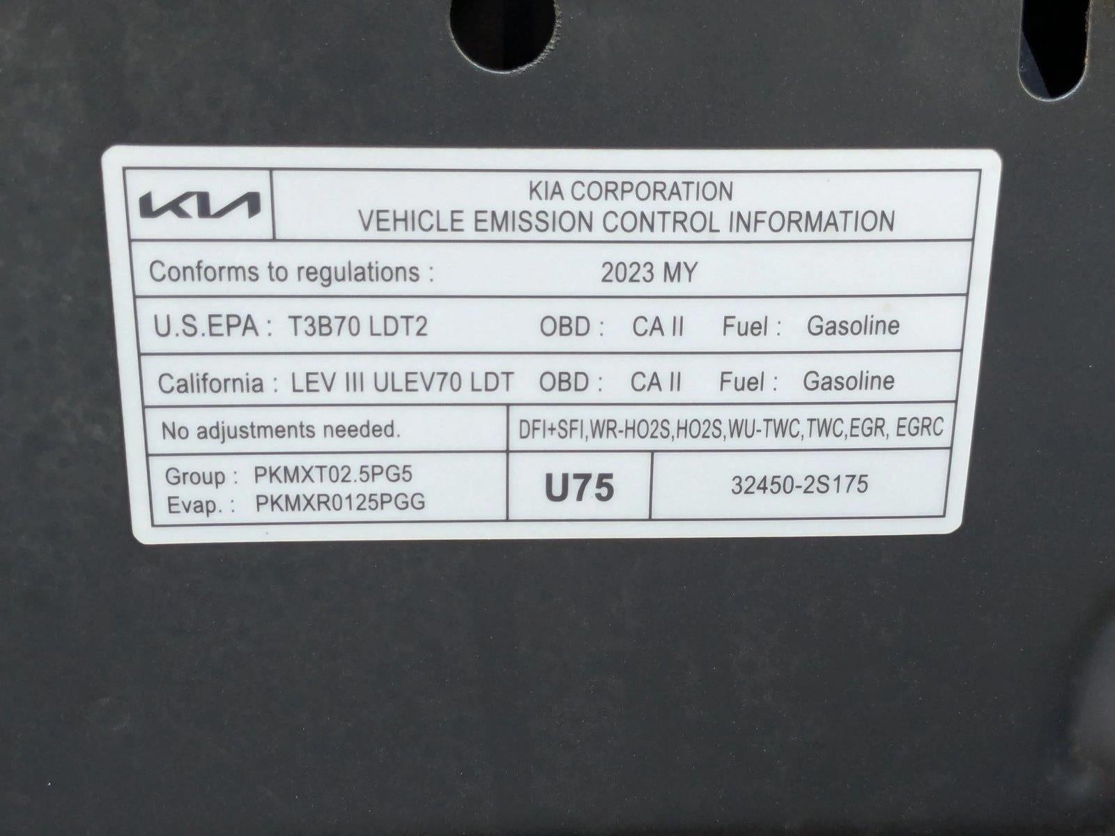 2023 Kia Sportage EX FWD