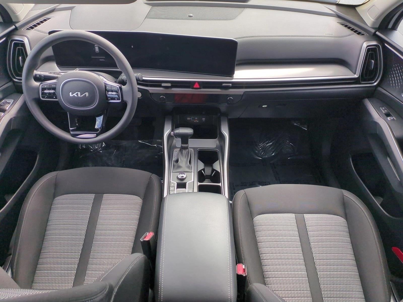 2025 Kia Sorento LX FWD