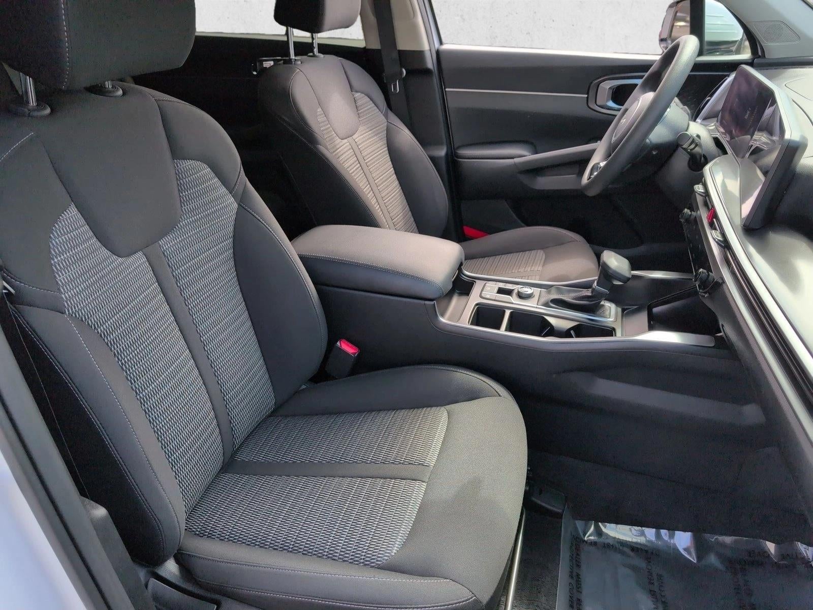 2025 Kia Sorento LX FWD