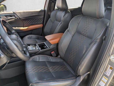 2023 Mitsubishi Outlander SEL FWD
