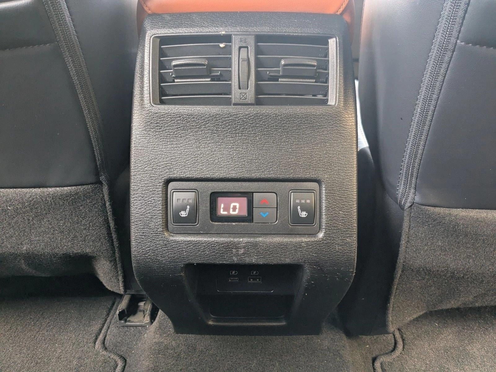 2023 Mitsubishi Outlander SEL FWD