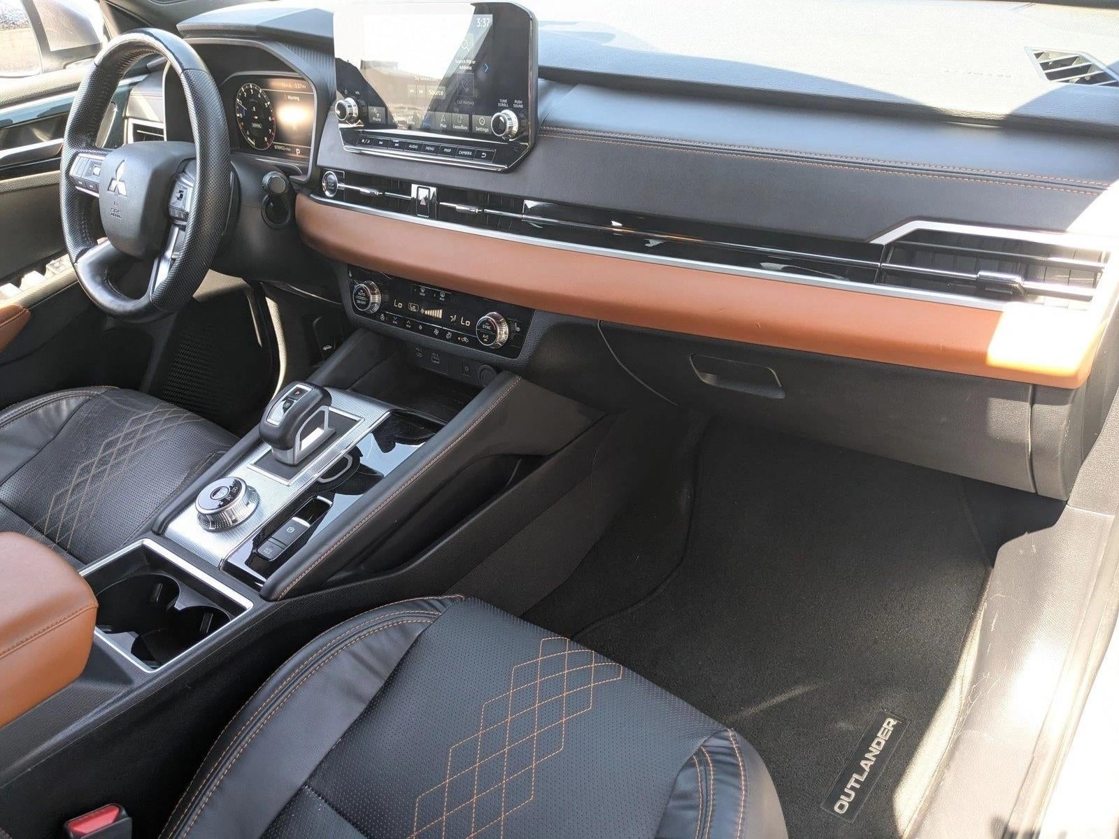 2023 Mitsubishi Outlander SEL FWD