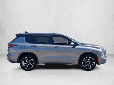 2023 Mitsubishi Outlander SEL FWD