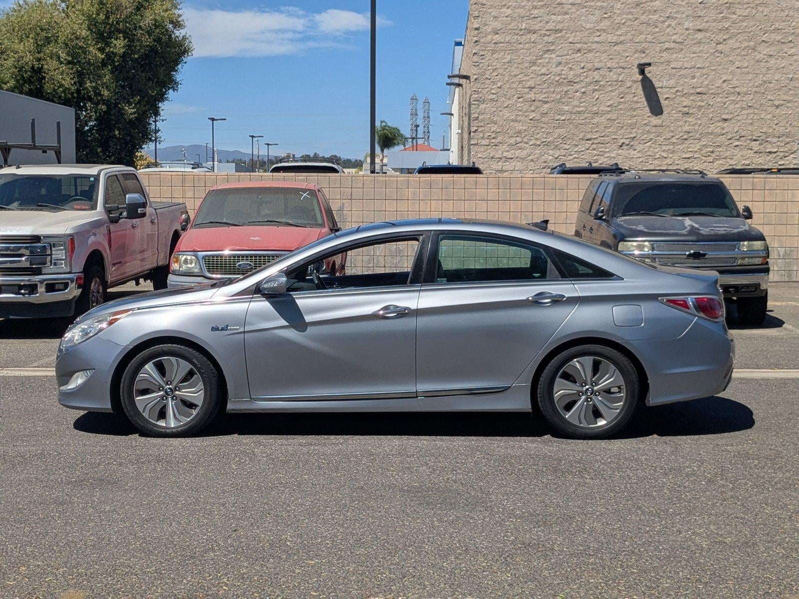 2015 Hyundai SONATA Hybrid 4dr Sdn Limited