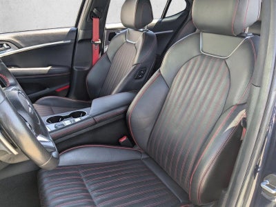 2023 Genesis G70 2.0T RWD
