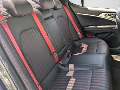 2023 Genesis G70 2.0T RWD