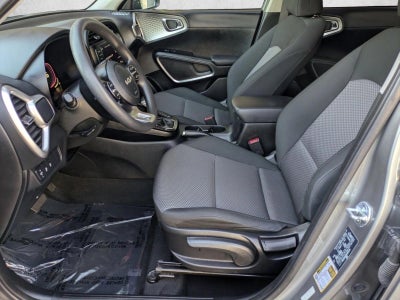 2024 Kia Soul LX IVT