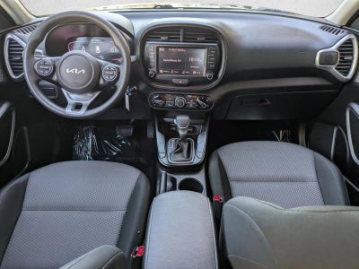 2024 Kia Soul LX IVT