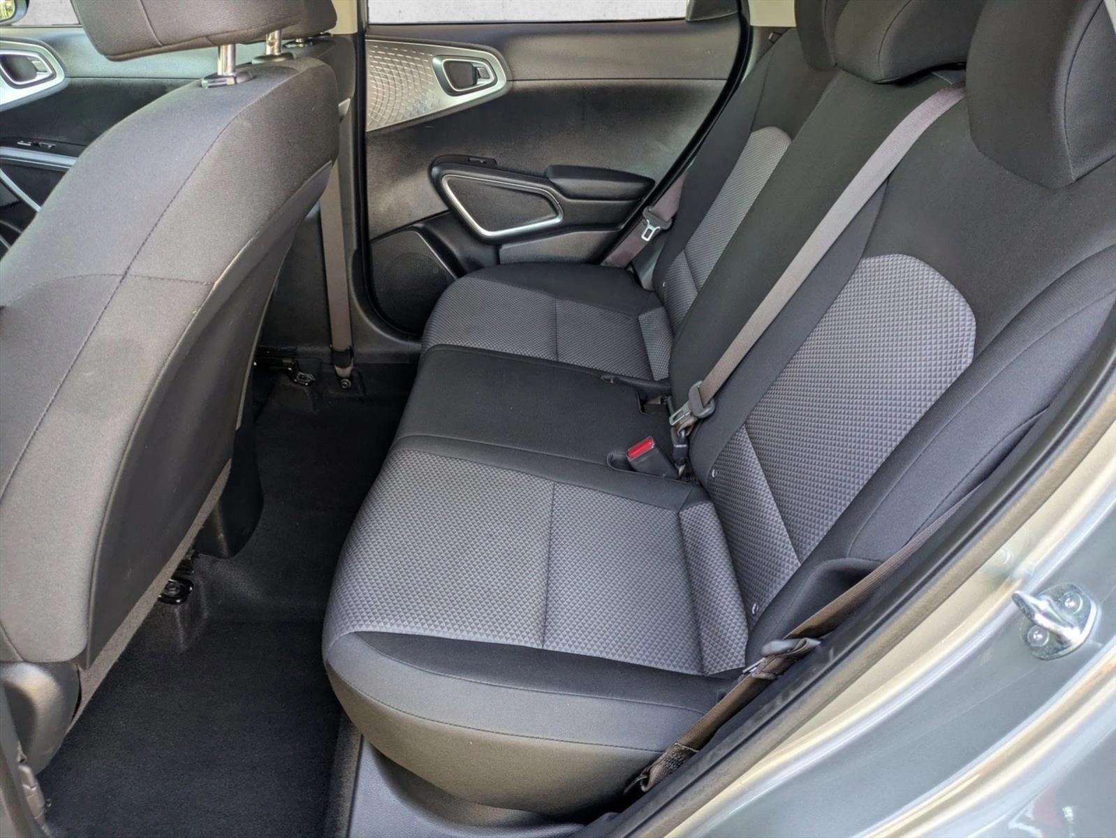 2024 Kia Soul LX IVT