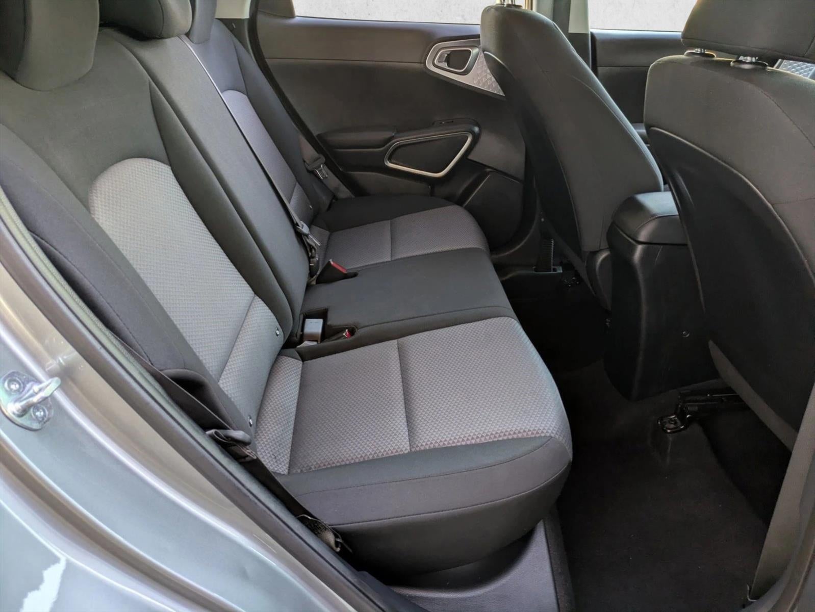 2024 Kia Soul LX IVT