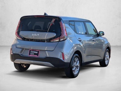 2024 Kia Soul LX IVT