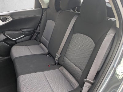 2023 Kia Soul LX IVT