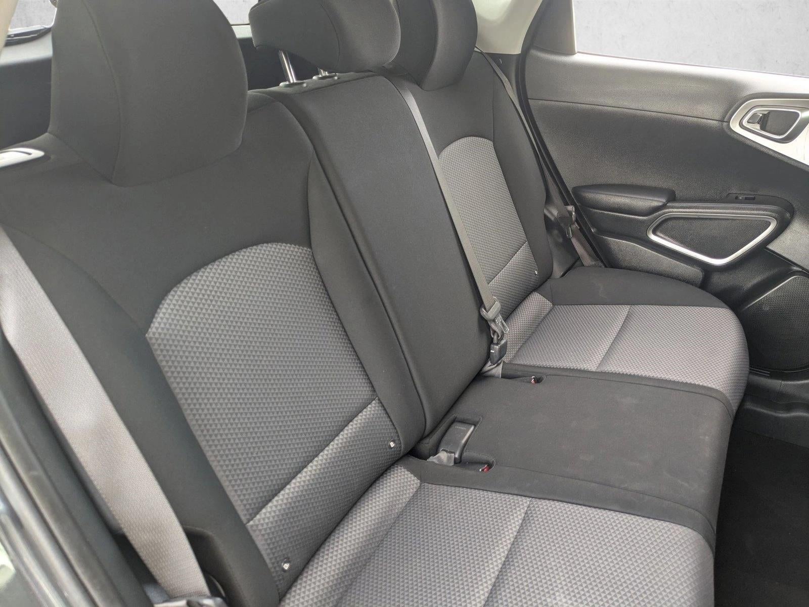 2023 Kia Soul LX IVT