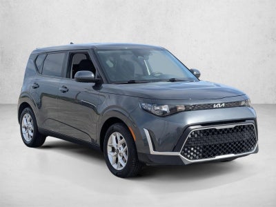 2023 Kia Soul LX IVT