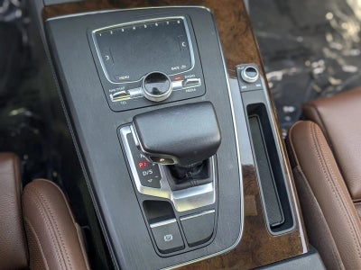 2019 Audi Q5 Premium Plus 45 TFSI quattro