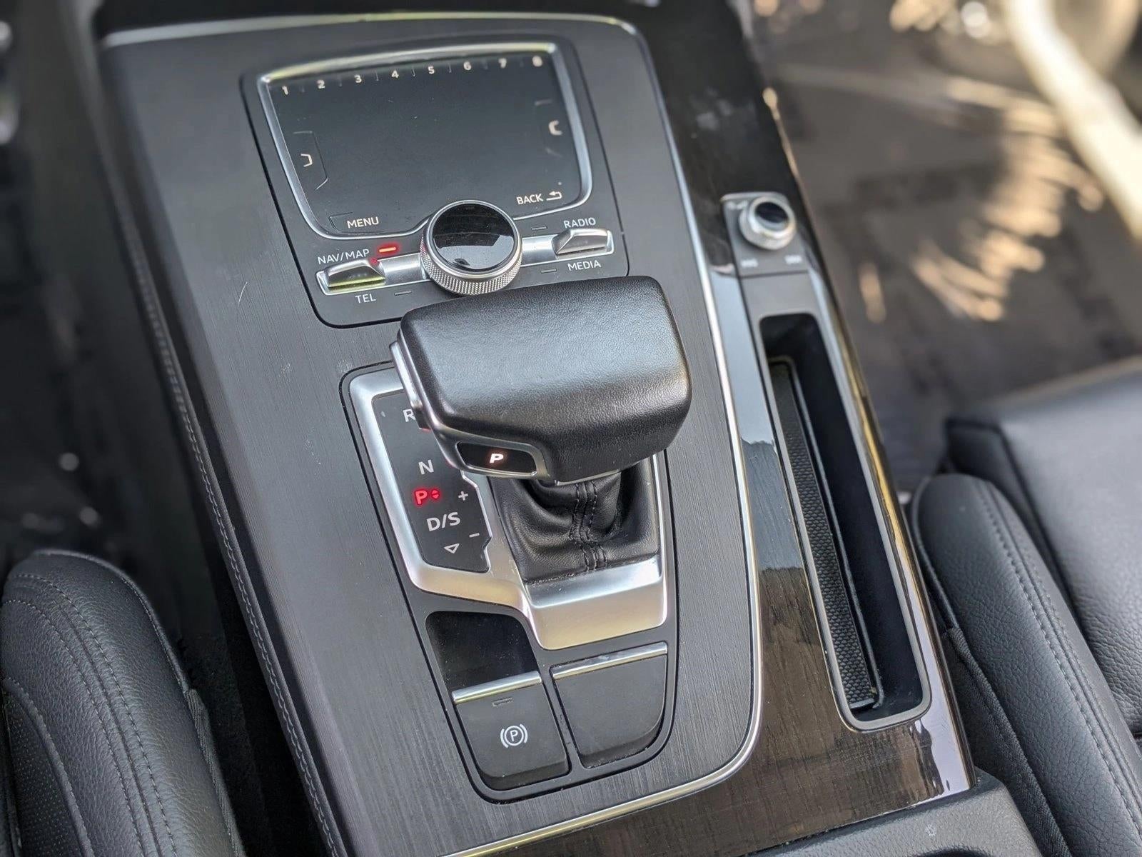 2019 Audi Q5 Premium Plus 45 TFSI quattro