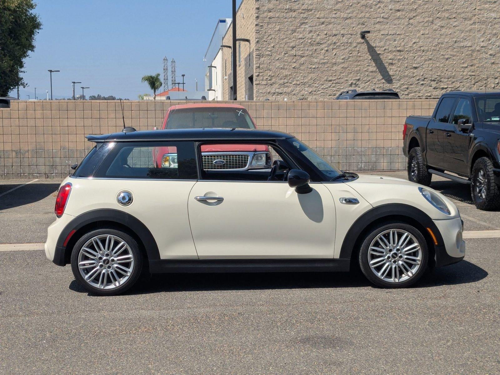 2014 MINI Cooper S Hardtop S