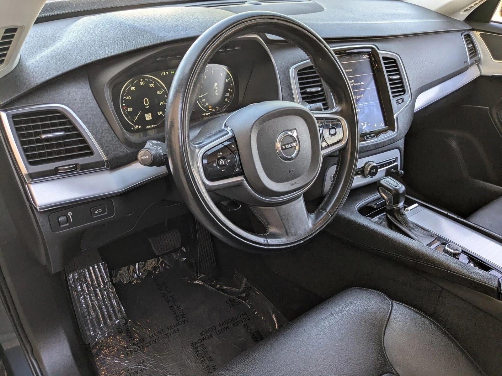 2018 Volvo XC90 T5 AWD 7-Passenger Momentum