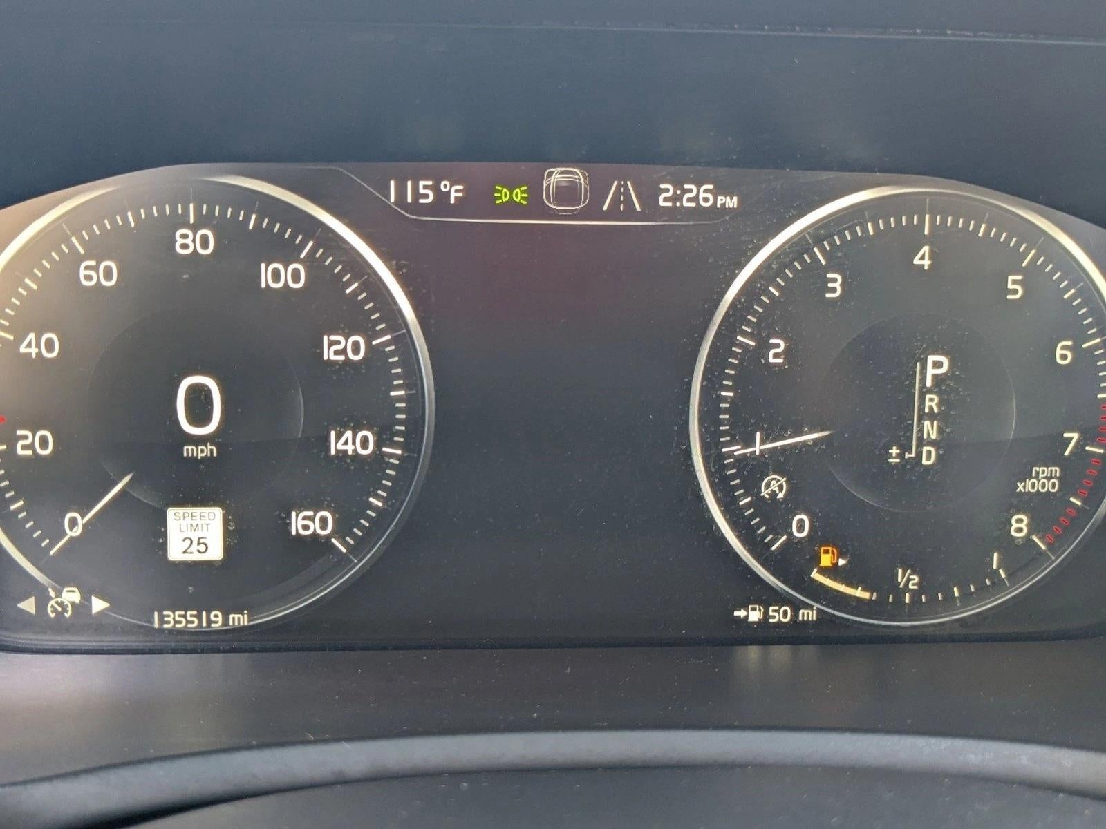 2018 Volvo XC90 T5 AWD 7-Passenger Momentum