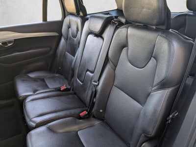 2018 Volvo XC90 T5 AWD 7-Passenger Momentum