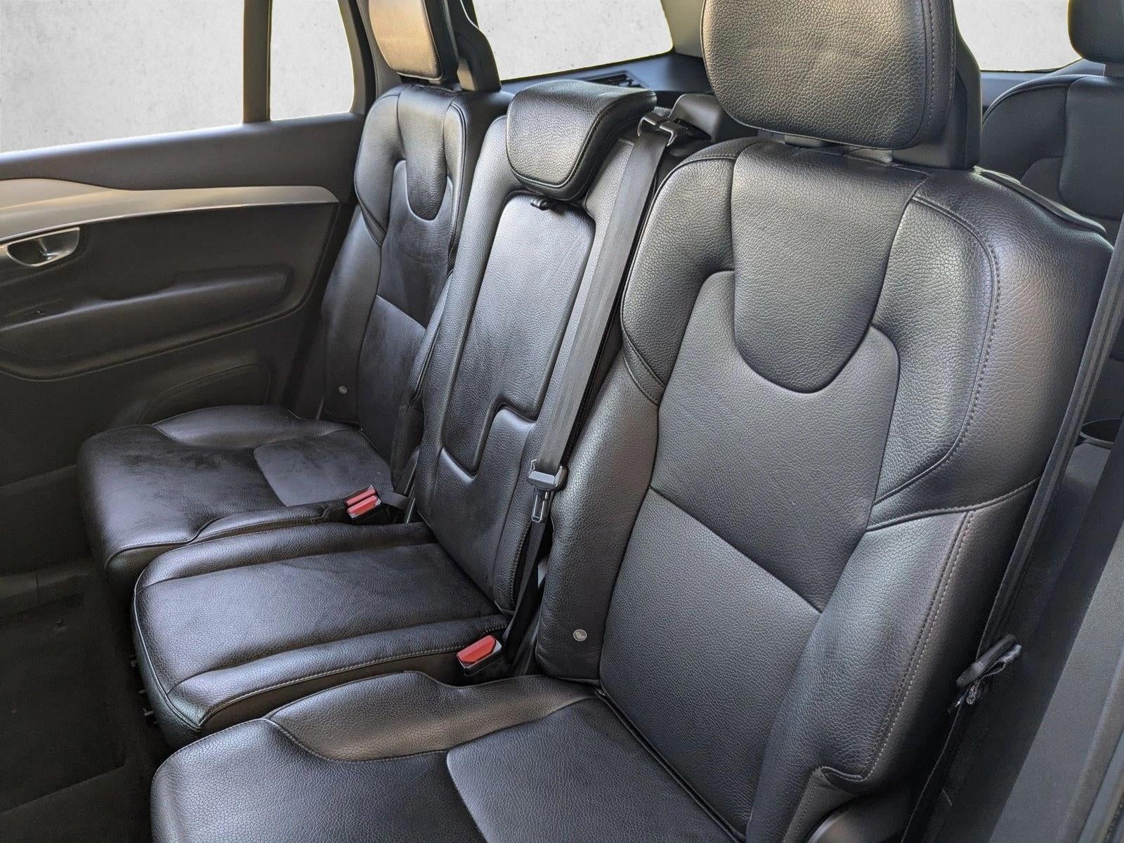 2018 Volvo XC90 T5 AWD 7-Passenger Momentum