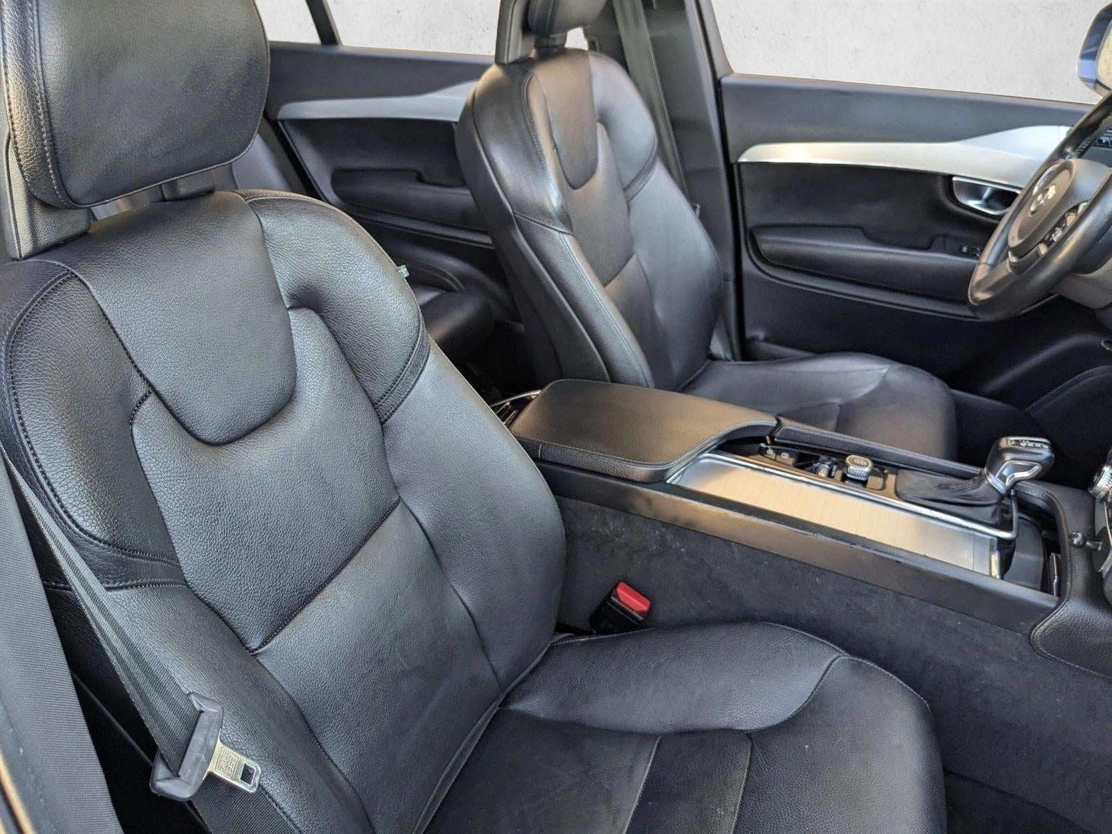 2018 Volvo XC90 T5 AWD 7-Passenger Momentum