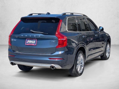 2018 Volvo XC90 T5 AWD 7-Passenger Momentum