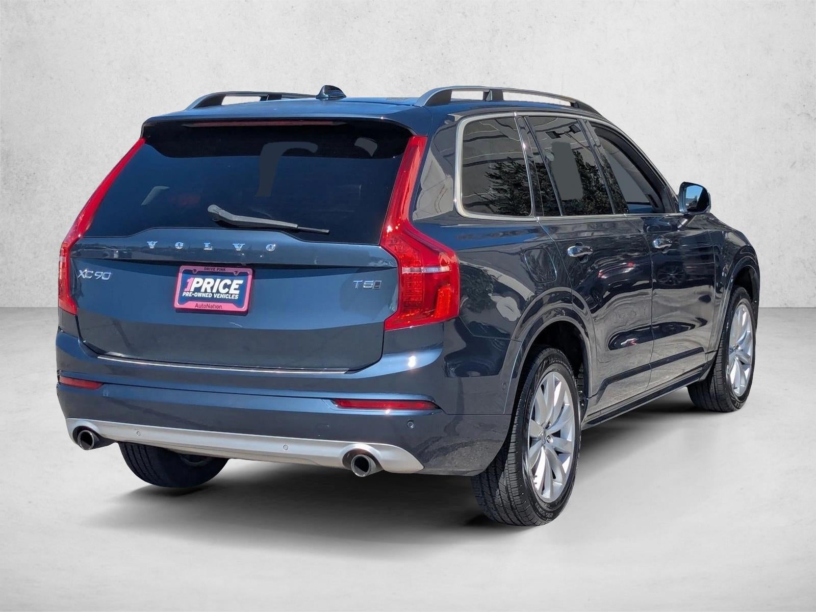 2018 Volvo XC90 T5 AWD 7-Passenger Momentum