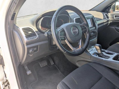 2018 Jeep Grand Cherokee Laredo 4x2 *Ltd Avail*