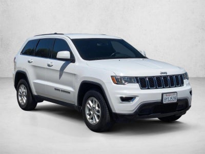 2018 Jeep Grand Cherokee Laredo 4x2 *Ltd Avail*