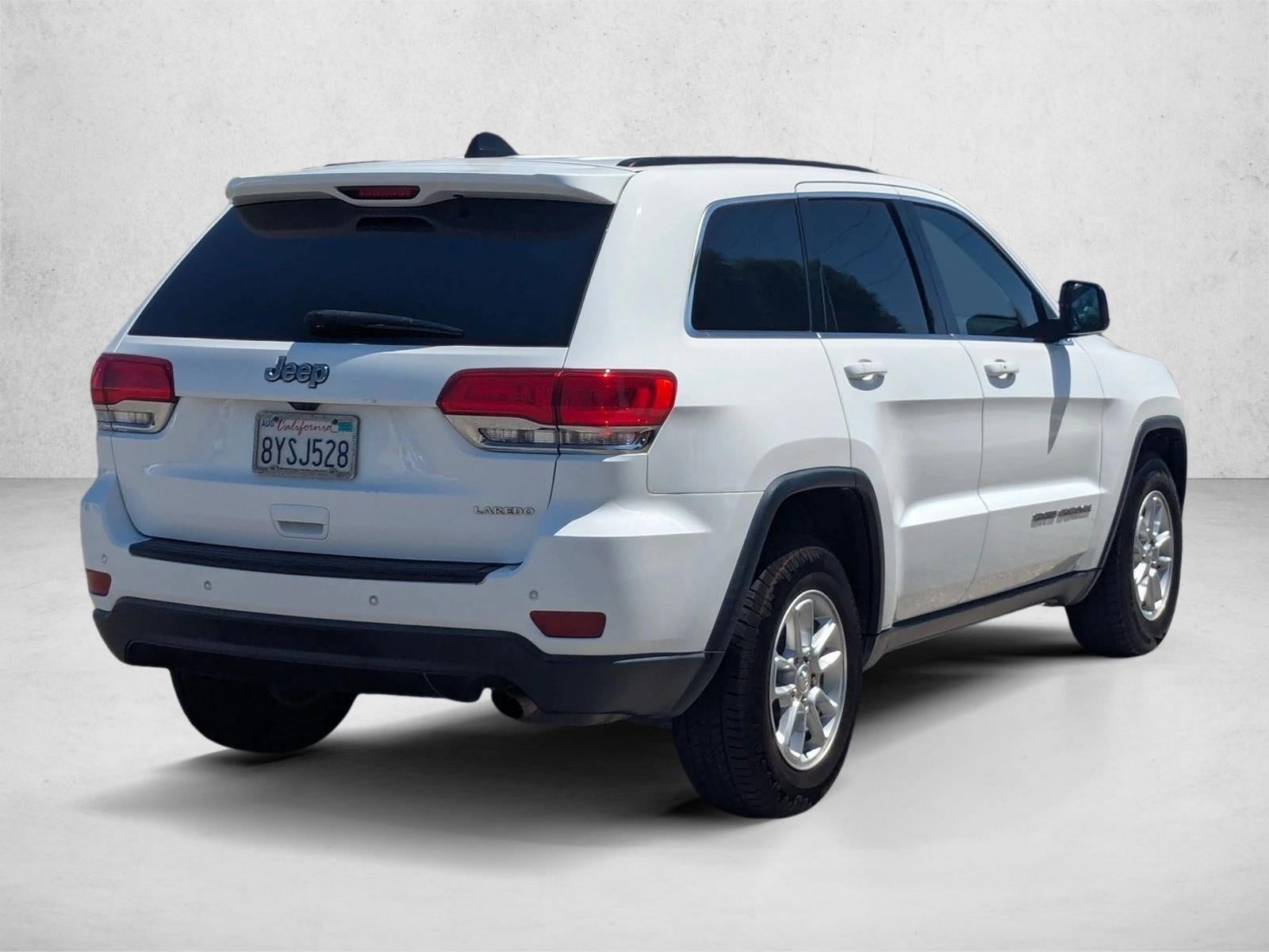 2018 Jeep Grand Cherokee Laredo 4x2 *Ltd Avail*