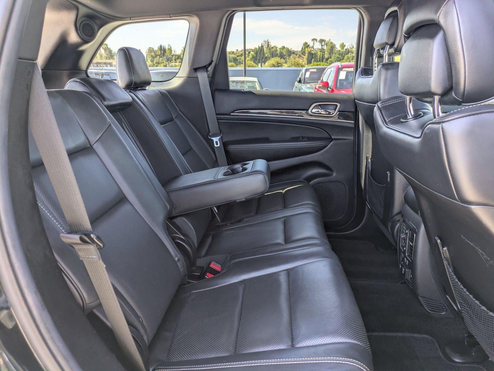 2014 Jeep Grand Cherokee 4WD 4dr Overland