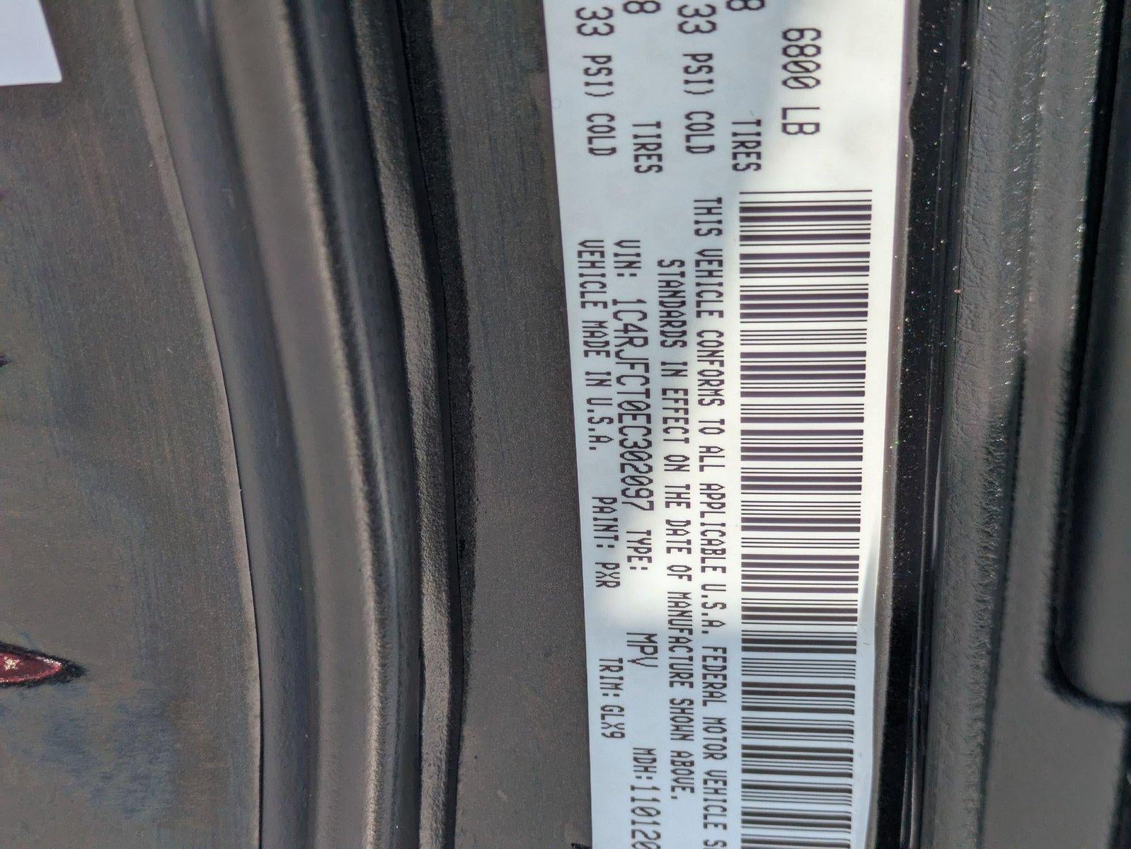 2014 Jeep Grand Cherokee 4WD 4dr Overland