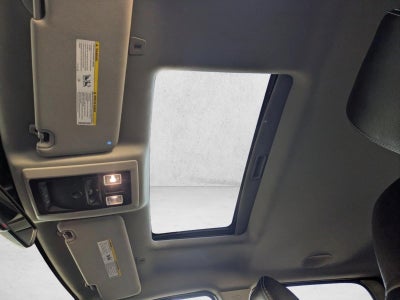 2018 RAM 1500 Laramie 4x4 Crew Cab 6'4" Box