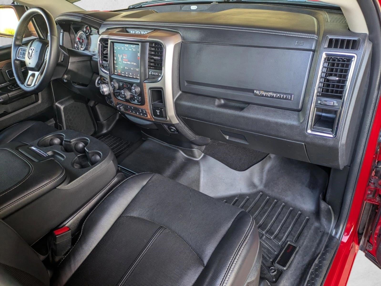 2018 RAM 1500 Laramie 4x4 Crew Cab 6'4" Box