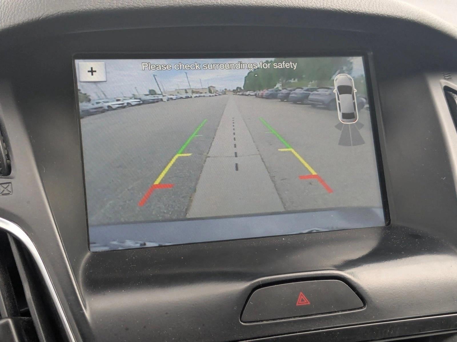 2018 Ford Focus SEL Hatch