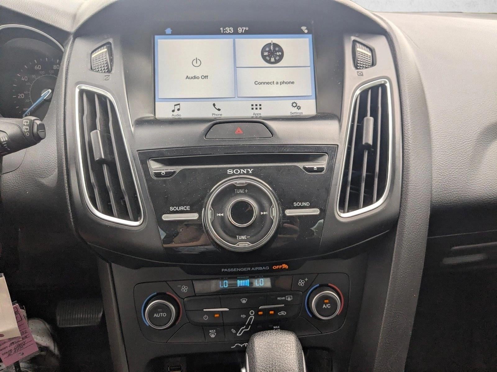 2018 Ford Focus SEL Hatch