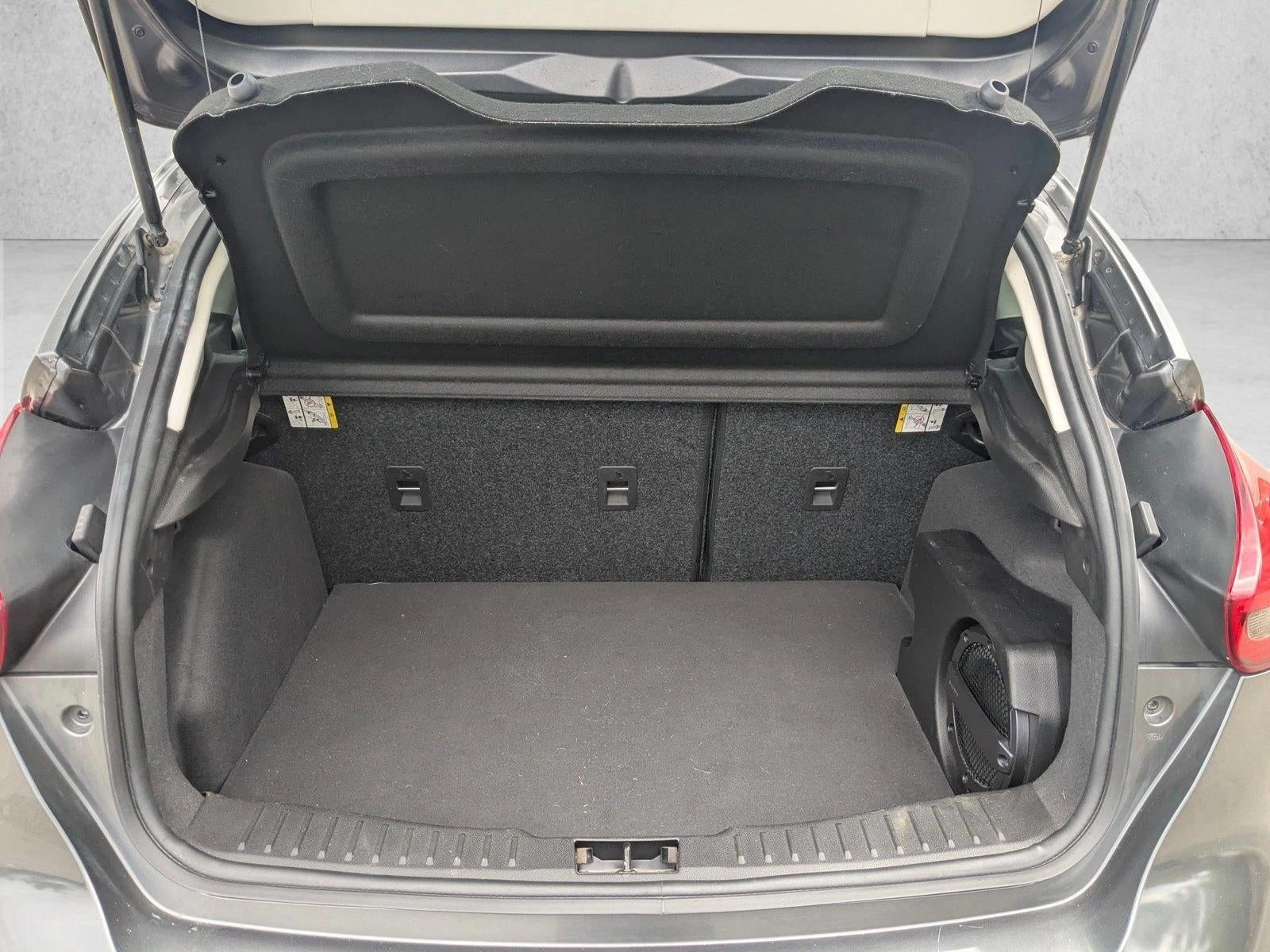 2018 Ford Focus SEL Hatch